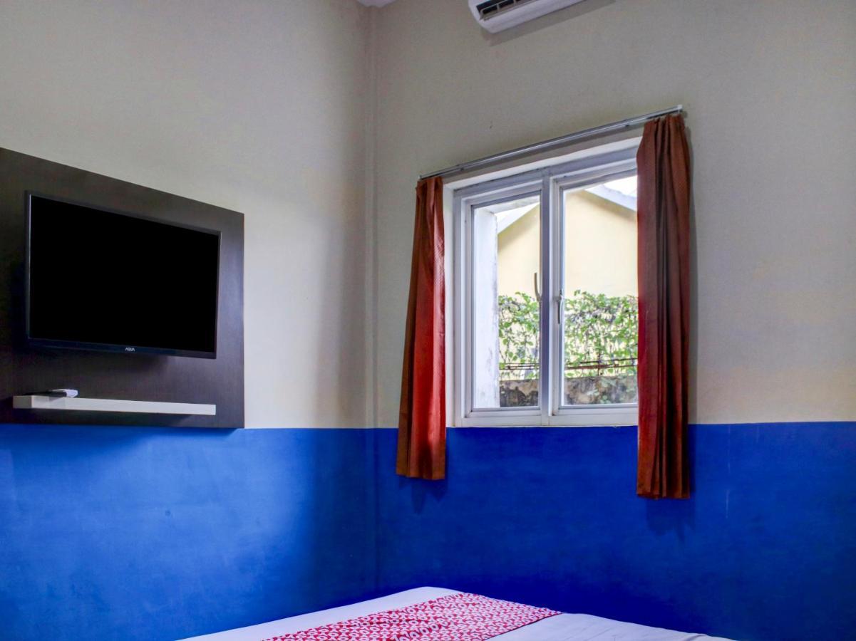 Oyo 90162 Remboelan Guest House Sungai Lutus Εξωτερικό φωτογραφία